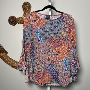 Coco Bianco Vibrant Trumpet Sleeve Top